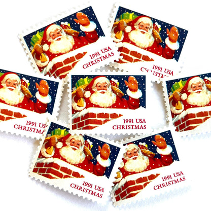 Image of 1991 Contemporary Christmas “Santa in Chimney” 29-cent stamps. Scott #2579. Stamp Themes: Santa Claus, Christmas, Holidays, Rooftop, Snowing, Presents. Red postage stamp.