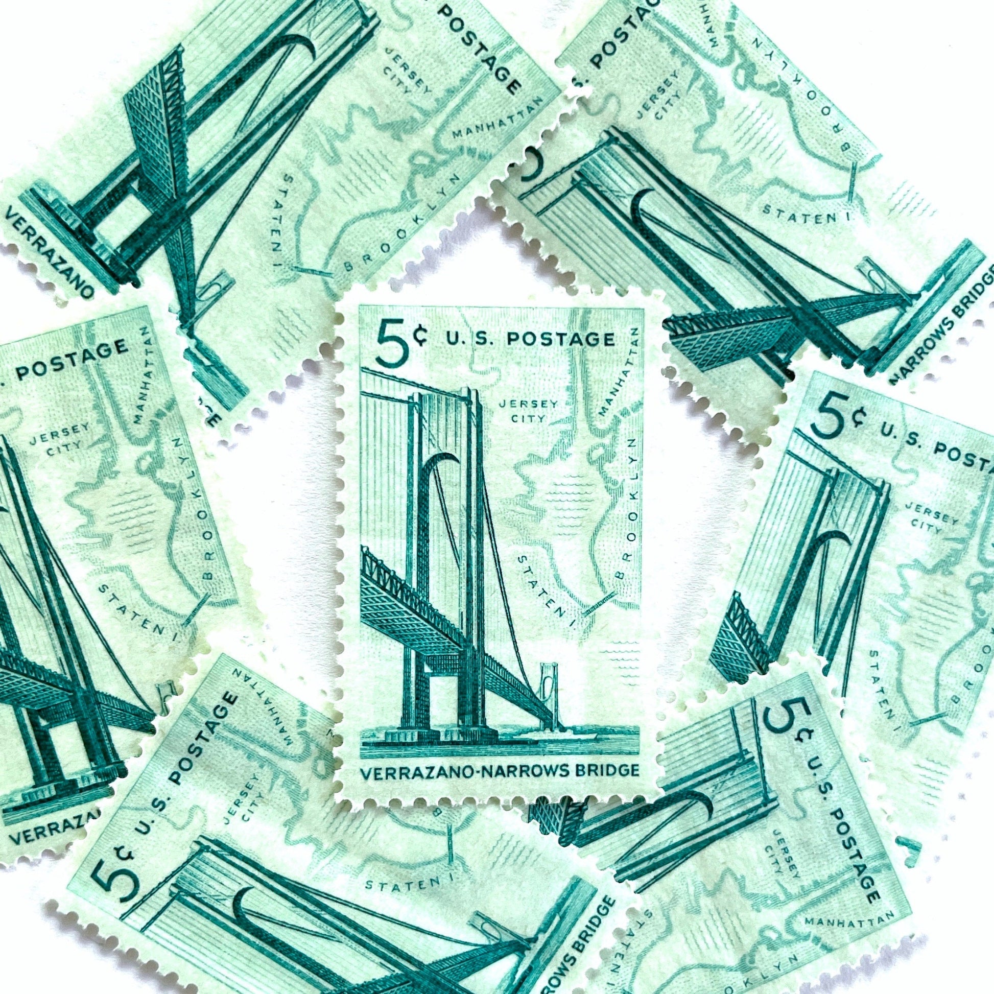 Image of 1964 “Verrazano-Narrows Bridge” 5-cent mail stamps. Scott #1258. Stamp Themes: Bridge, NYC, New York, Staten Island, Brooklyn, Manhattan, Bridge, Engineering. Green postage stamp.