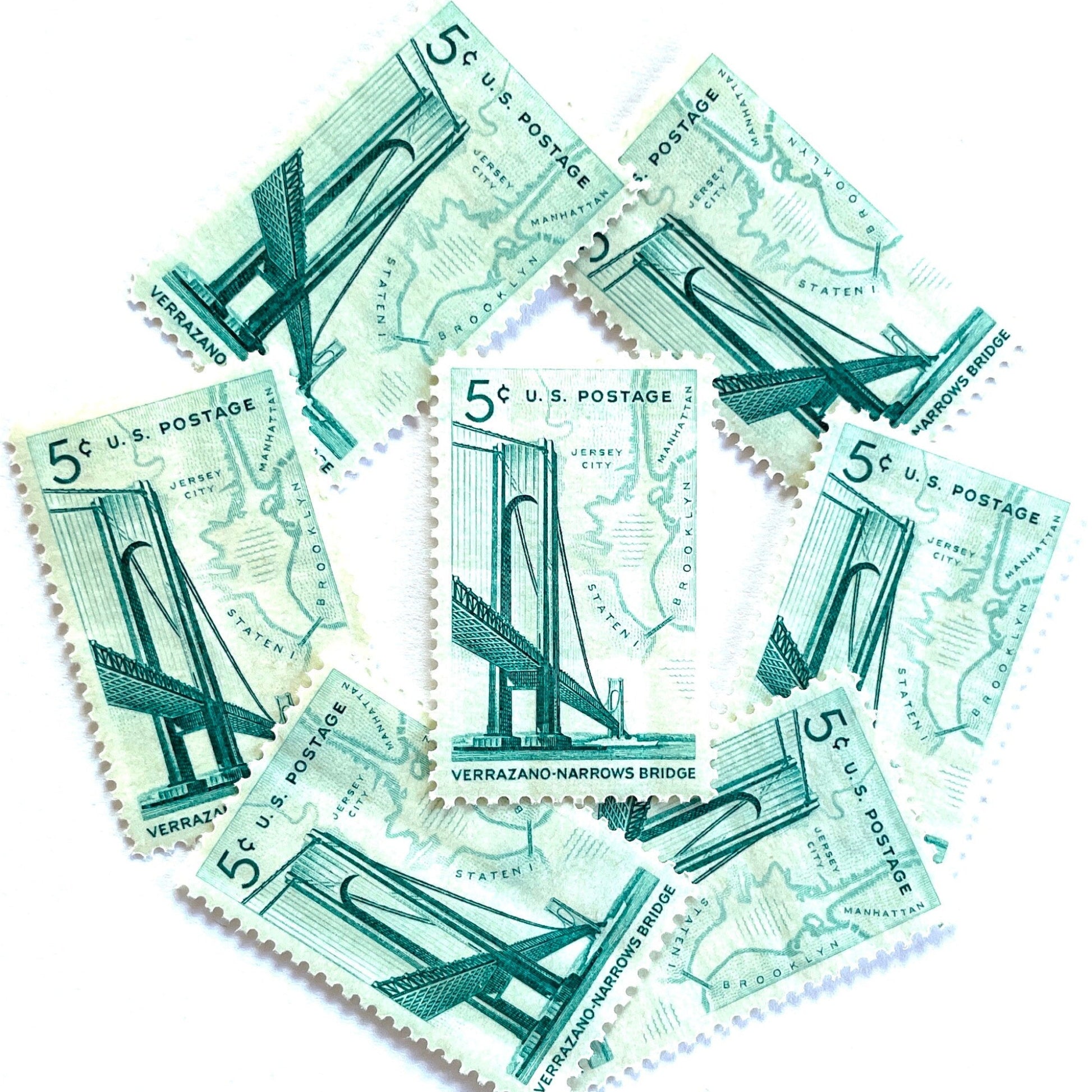 Image of 1964 “Verrazano-Narrows Bridge” 5-cent mail stamps. Scott #1258. Stamp Themes: Bridge, NYC, New York, Staten Island, Brooklyn, Manhattan, Bridge, Engineering. Green postage stamp.