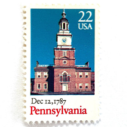 Image of Pennsylvania Statehood postage stamp from the 1987 Bicentenary Statehood series, featuring Philadelphia’s Independence Hall on vintage unused 22-cent USPS postage, Scott 2337.