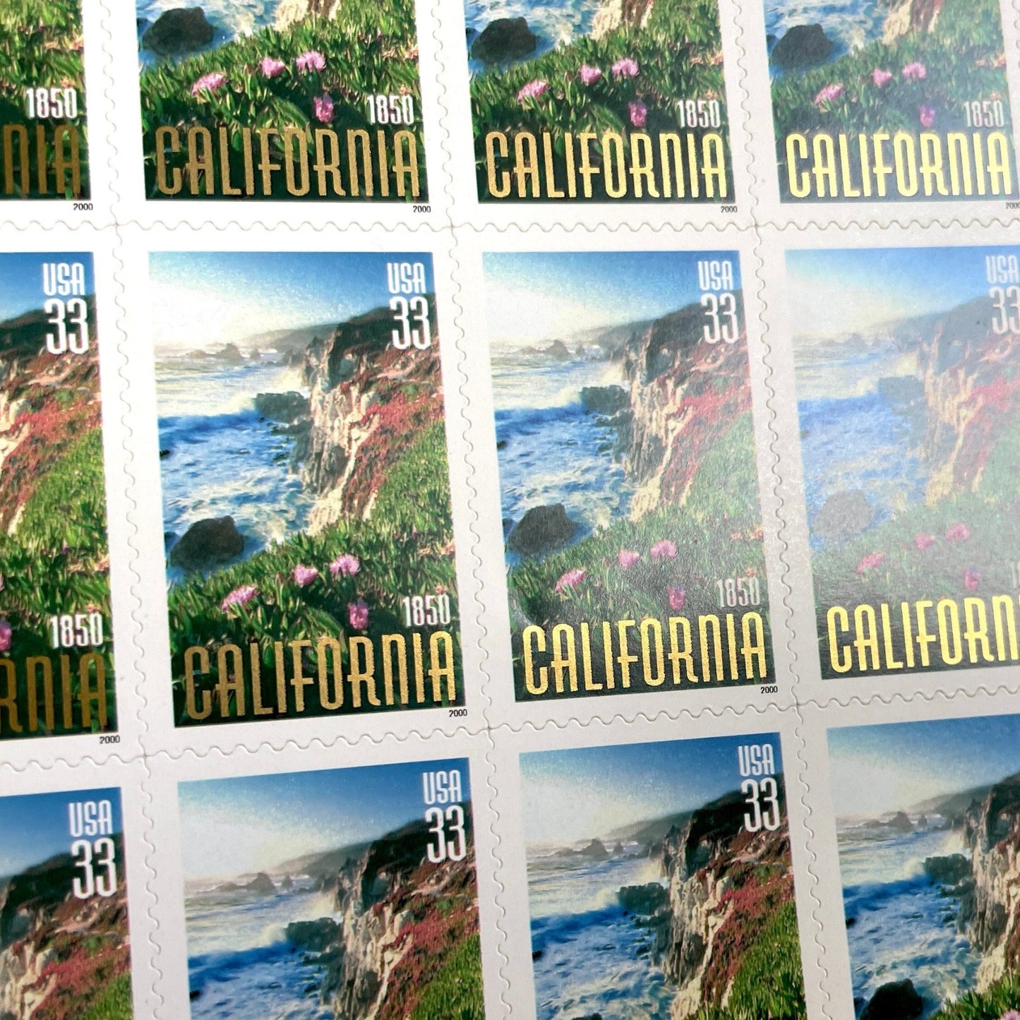 Image of 2000 California Statehood Big Sur 33 cent stamps. Scott #3438. Stamp themes: Big Sur, California, Golden State, Rugged Coast, Pacific Ocean, Cliffs, California Wedding.
