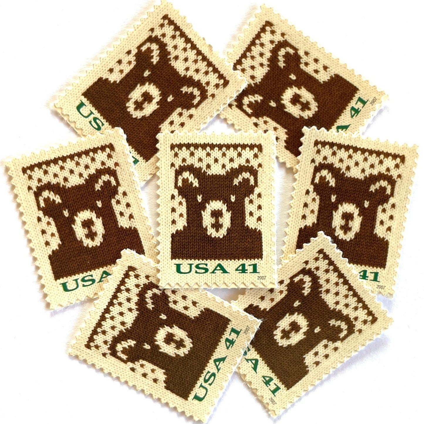 Image of 41-cent Contemporary Christmas Holiday Knits Bear USPS postage stamp featuring a brown knit teddy bear on white background. Scott #4210. Themes: Christmas, Holidays, Winter, Bear, Teddy Bear, Brown and White Stamp.
