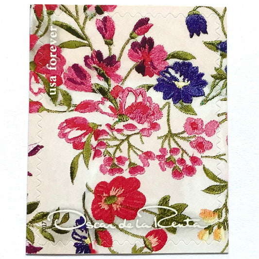 Oscar de la Renta White Floral Fabric postage stamp from 2017 featuring a floral fabric pattern with white background on unused USPS Forever postage, Scott 5173h.