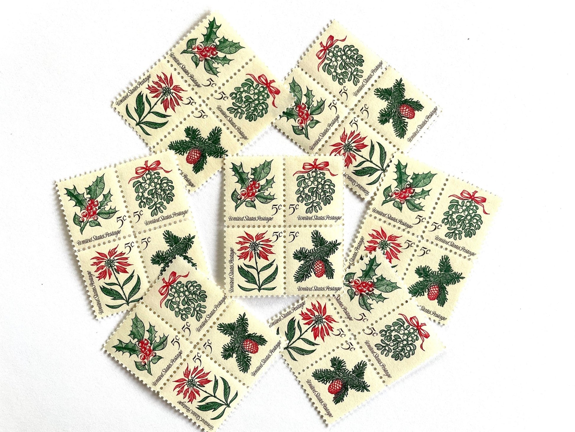 Vintage Unused Christmas Issue Stamp Set of 4 (Holiday, Mistletoe, Holly, Poinsettia, Evergreen, Se - Tenant) USPS Postage 5c ea/20c per set - Heritage Post House