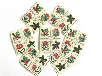 Vintage Unused Christmas Issue Stamp Set of 4 (Holiday, Mistletoe, Holly, Poinsettia, Evergreen, Se - Tenant) USPS Postage 5c ea/20c per set - Heritage Post House